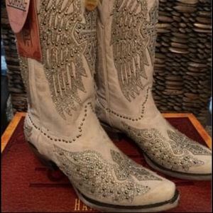Corral women’s sparkly boots, size 7.5